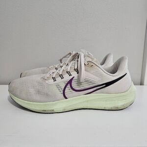 Nike Mens Zoom Pegasus 39 Running Shoes